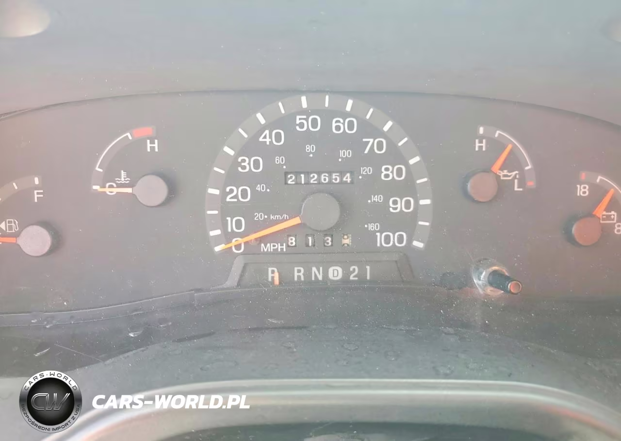 2003 Ford Econoline E250 Van VIN:1FTNE24263HB68942 - 9