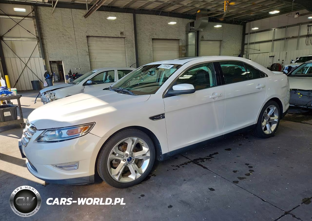 2010 Ford Taurus Sho VIN:1FAHP2KT3AG157196 - 1