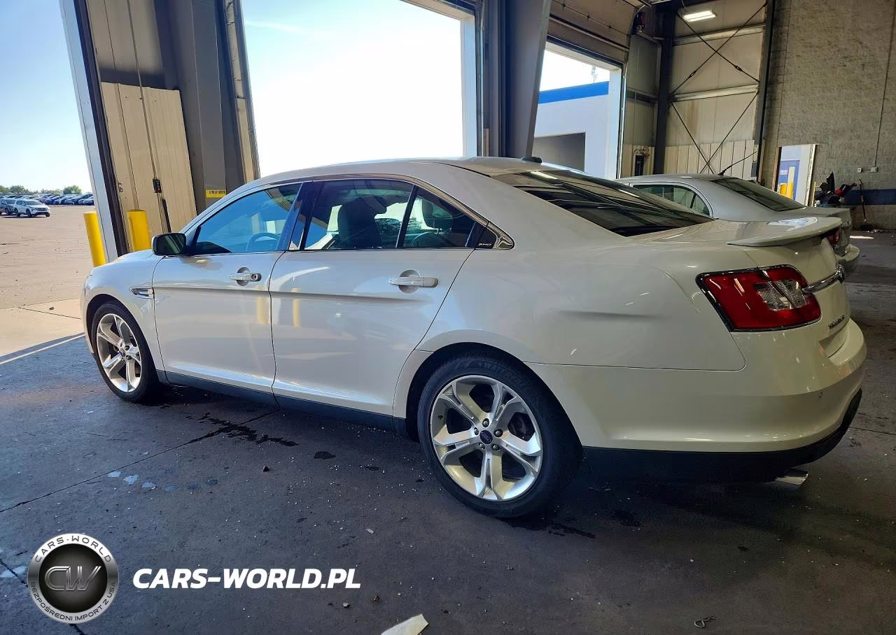 2010 Ford Taurus Sho VIN:1FAHP2KT3AG157196 - 2