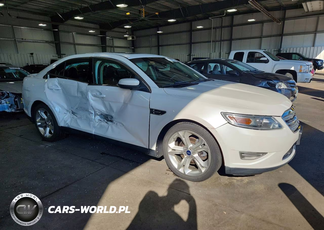 2010 Ford Taurus Sho VIN:1FAHP2KT3AG157196 - 4
