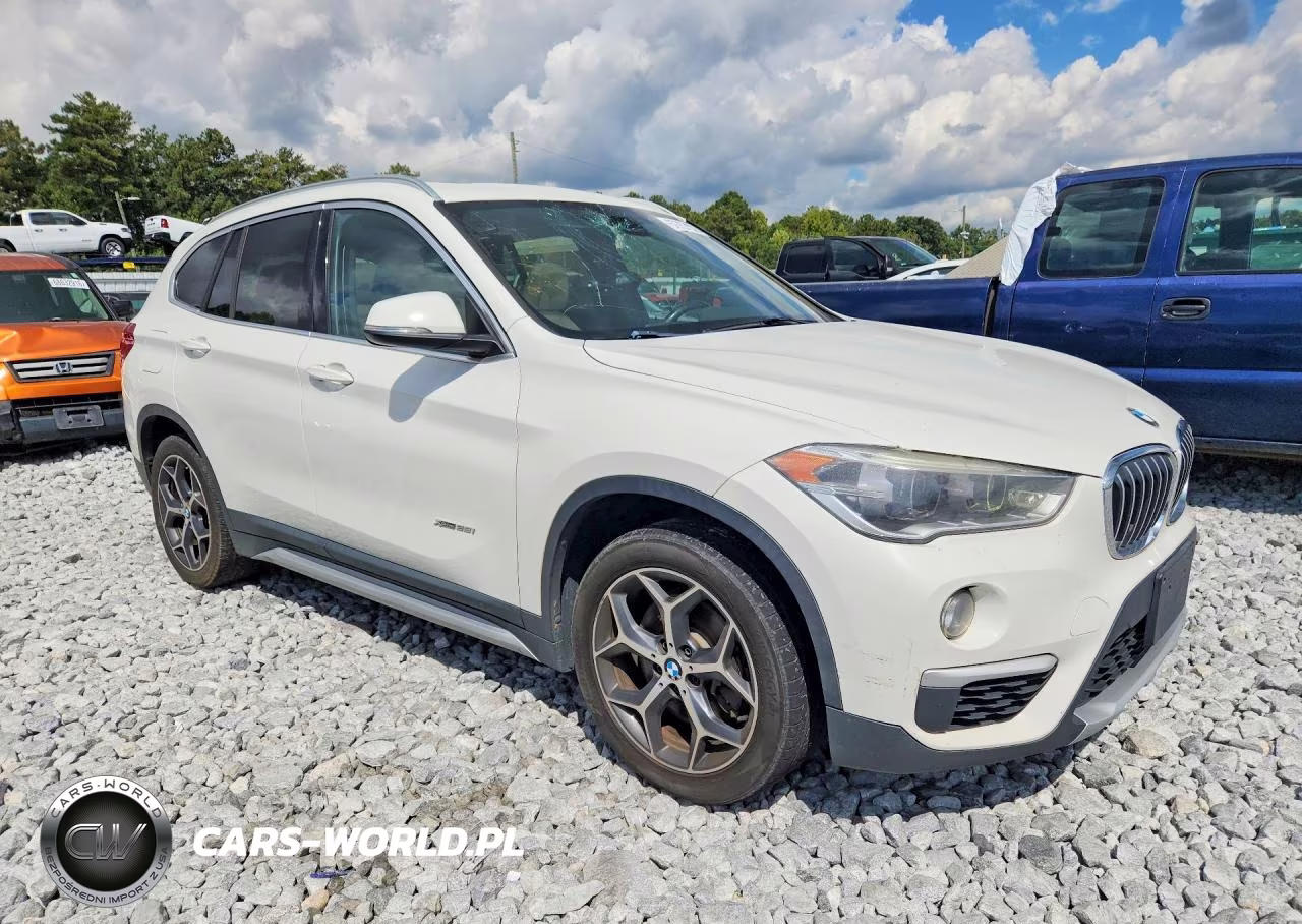 2017 BMW X1 xDrive28I VIN:WBXHT3Z32H4A65905 - 4
