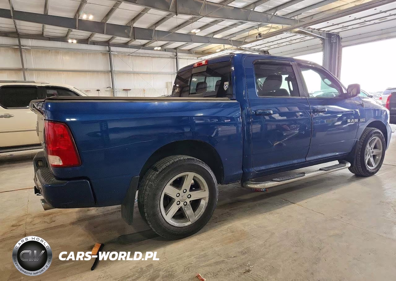 2010 Dodge Ram 1500 VIN:1D7RV1CT2AS235970 - 3