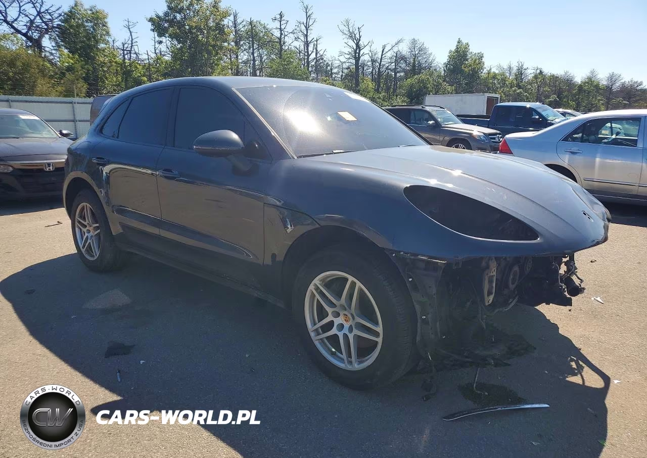 2017 Porsche Macan VIN:WP1AA2A58HLB09354 - 4