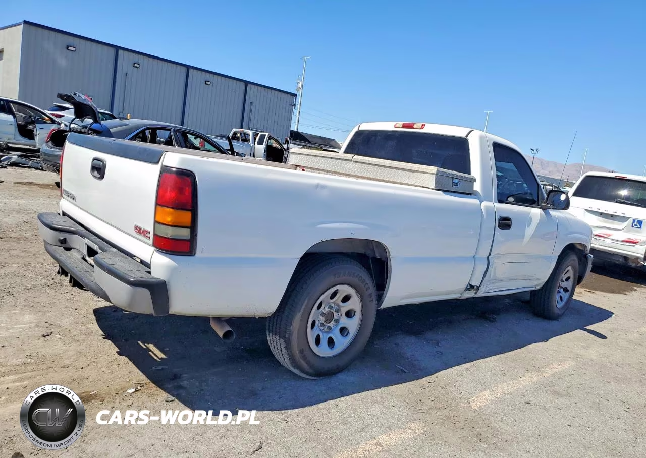 2005 GMC New Sierra C1500 VIN:1GTEC14V45Z900315 - 3
