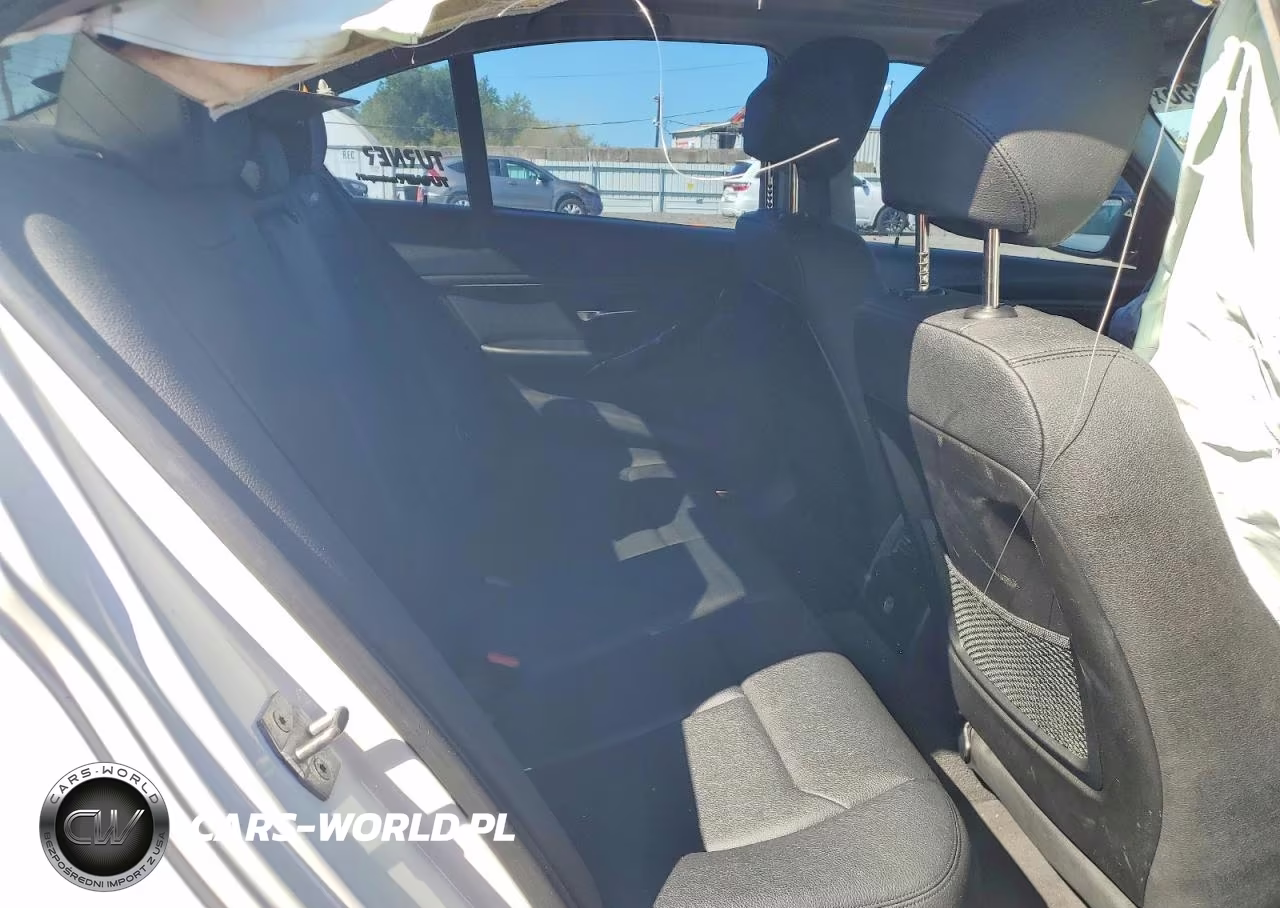 2018 BMW 320 Xi VIN:WBA8E5G58JNU46711 - 10
