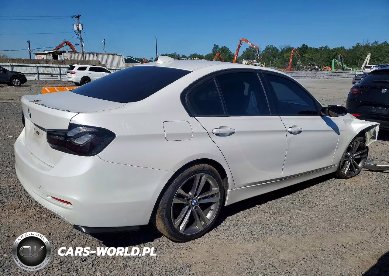 2018 BMW 320 Xi VIN:WBA8E5G58JNU46711 - 3