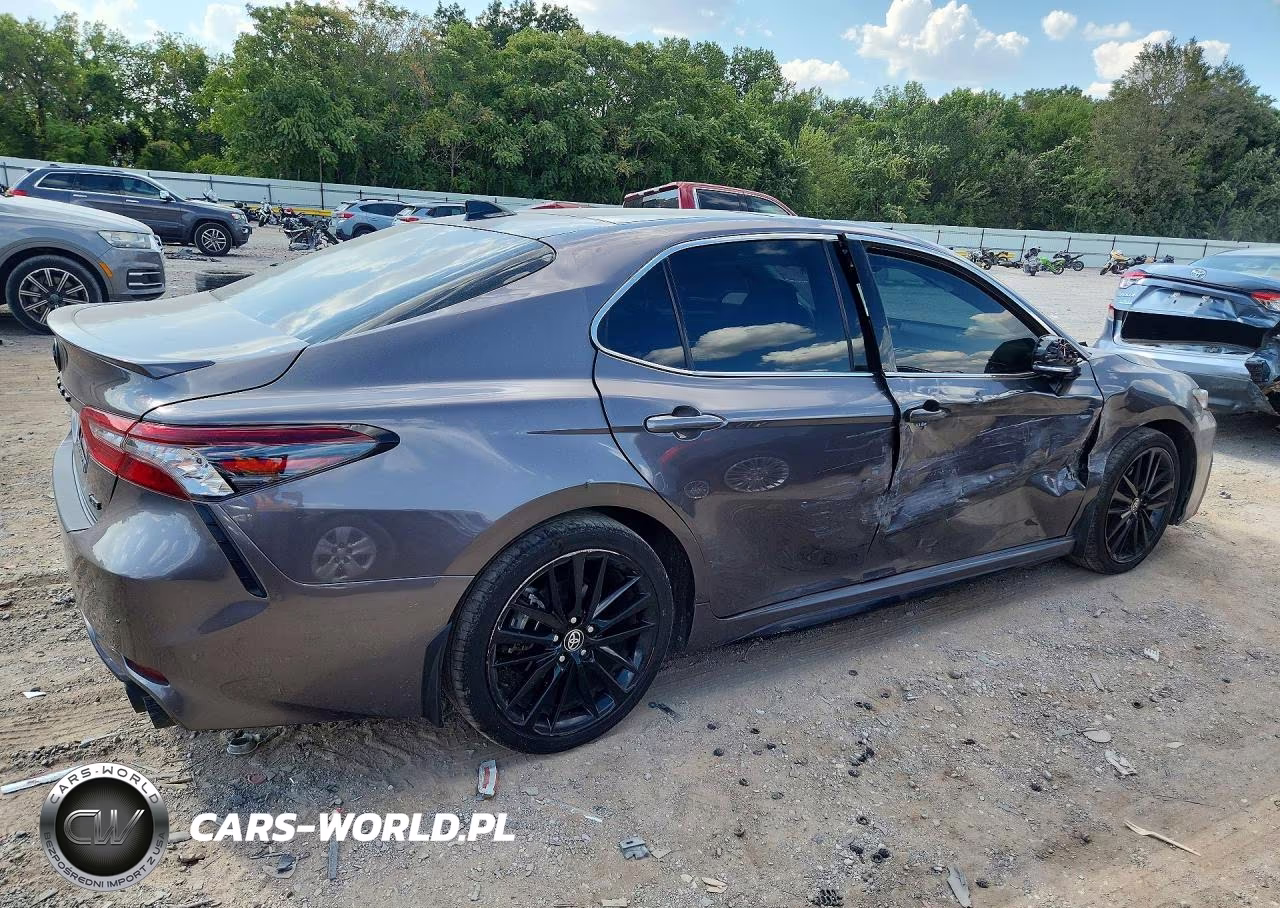 2023 Toyota Camry Xse VIN:4T1K61AK8PU820953 - 3