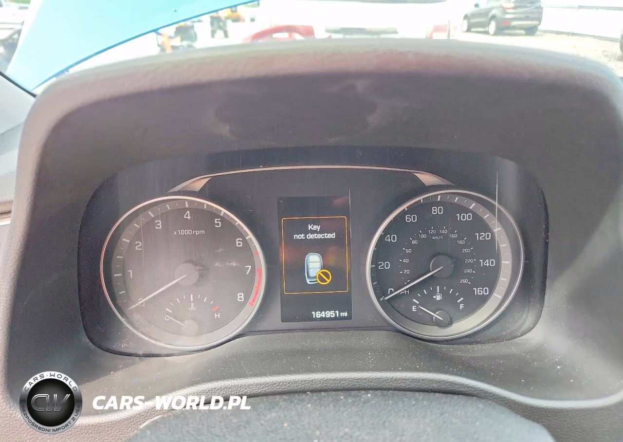 2017 Hyundai Elantra Limited VIN:KMHD84LF7HU067888 - 9