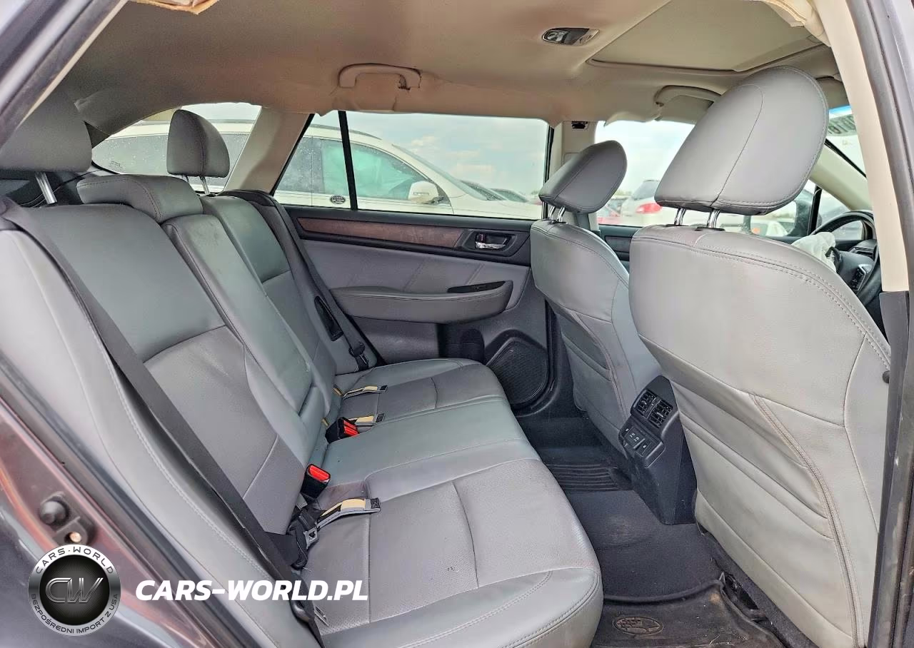 2019 Subaru Outback 3.6R Limited VIN:4S4BSENC2K3215301 - 10