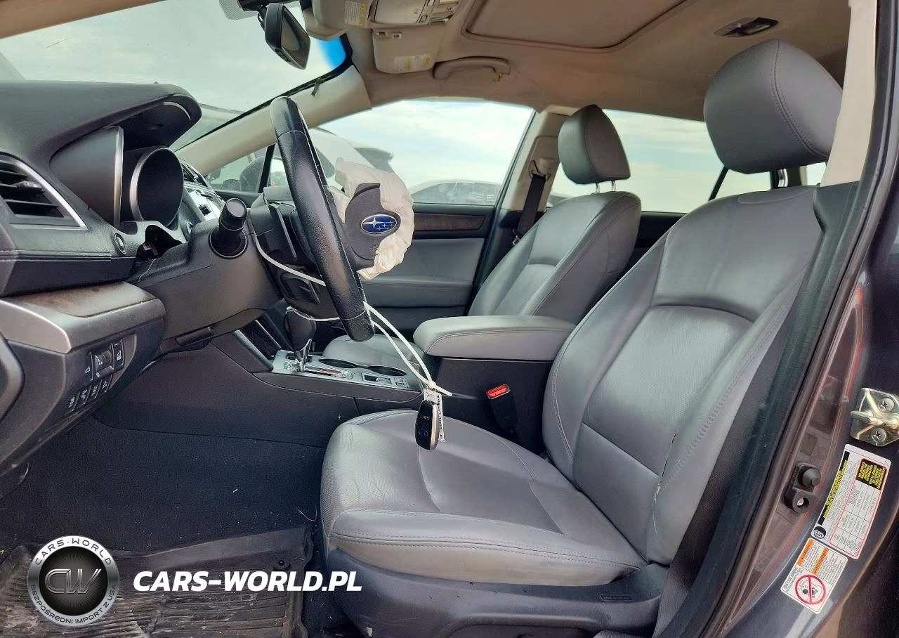 2019 Subaru Outback 3.6R Limited VIN:4S4BSENC2K3215301 - 7