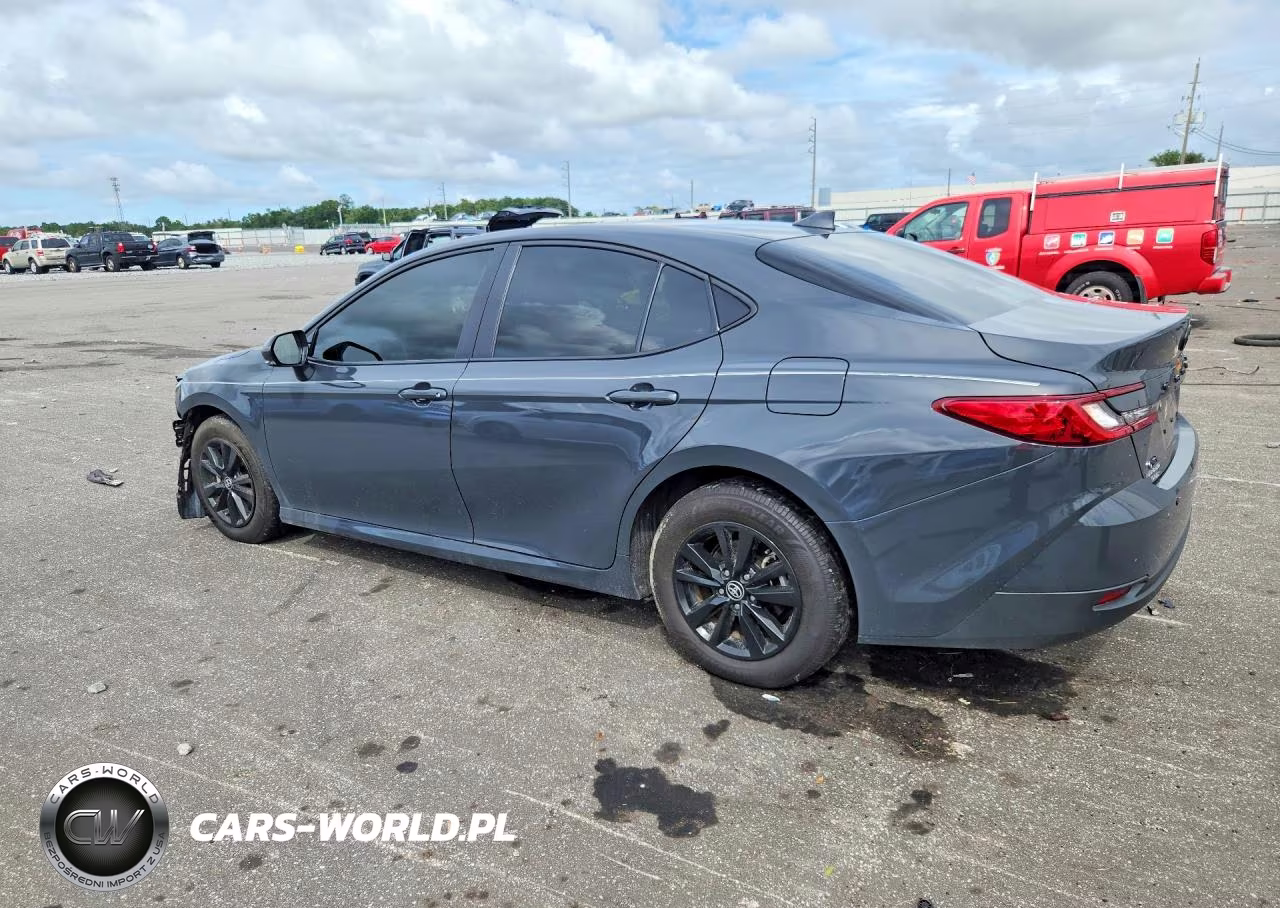 2026 Toyota Camry Le VIN:4T1DAACK9TU213278 - 2