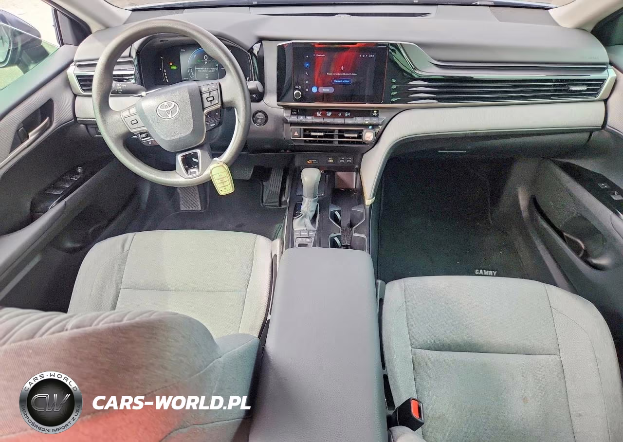 2026 Toyota Camry Le VIN:4T1DAACK9TU213278 - 8