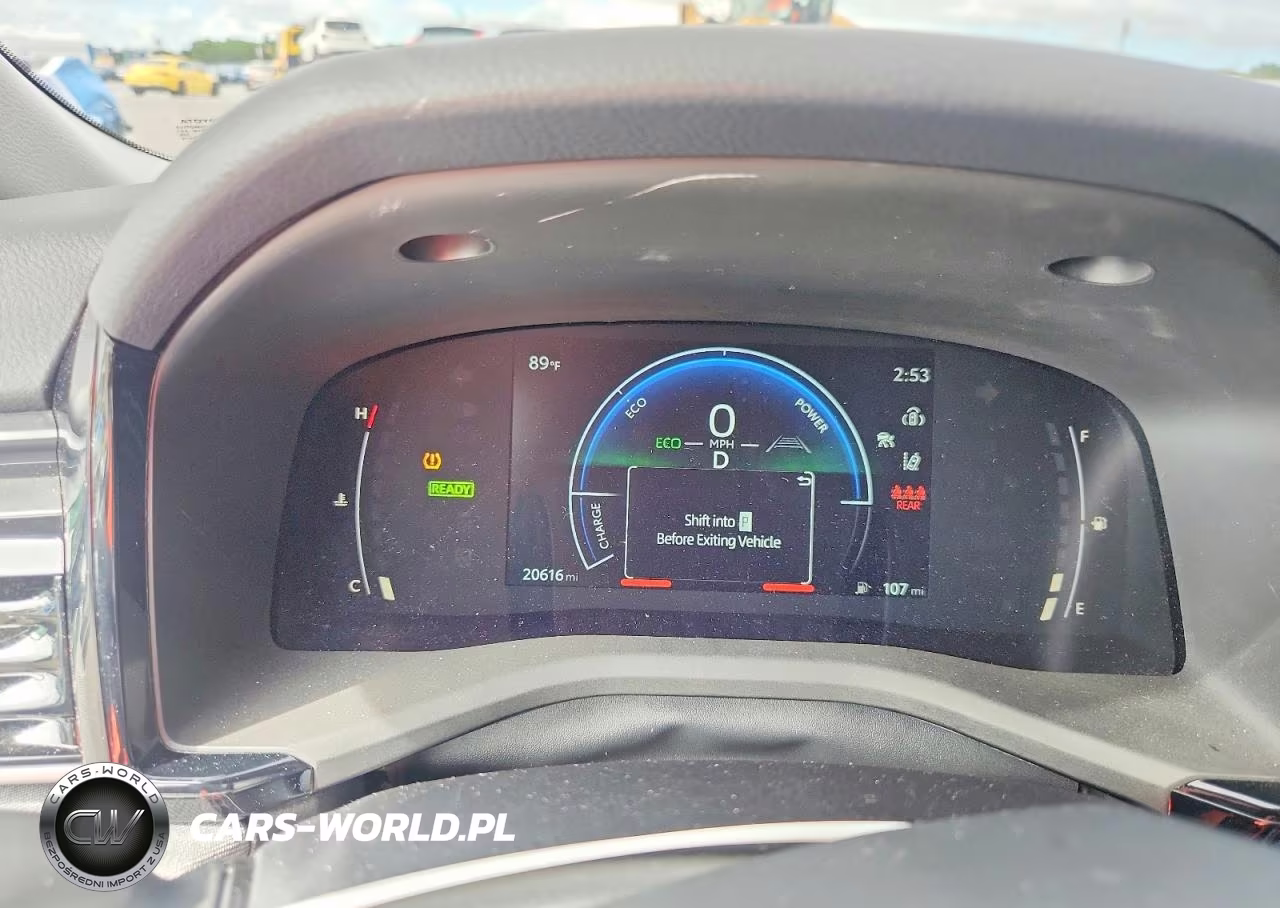 2026 Toyota Camry Le VIN:4T1DAACK9TU213278 - 9
