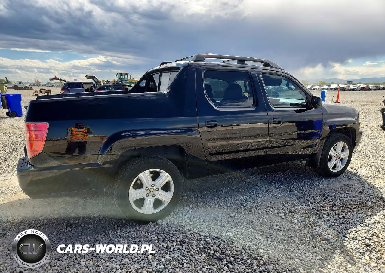 2010 Honda Ridgeline Rtl VIN:5FPYK1F50AB008454 - 3