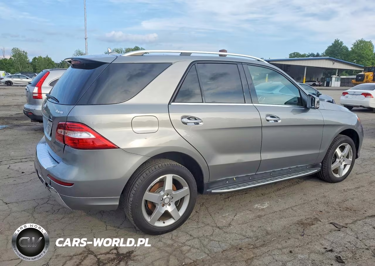 2015 Mercedes-Benz Ml 400 4Matic VIN:4JGDA5GB8FA513630 - 3