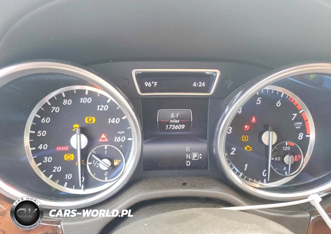 2015 Mercedes-Benz Ml 400 4Matic VIN:4JGDA5GB8FA513630 - 9