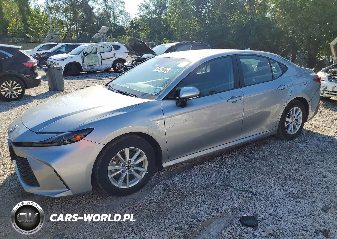 2025 Toyota Camry Le