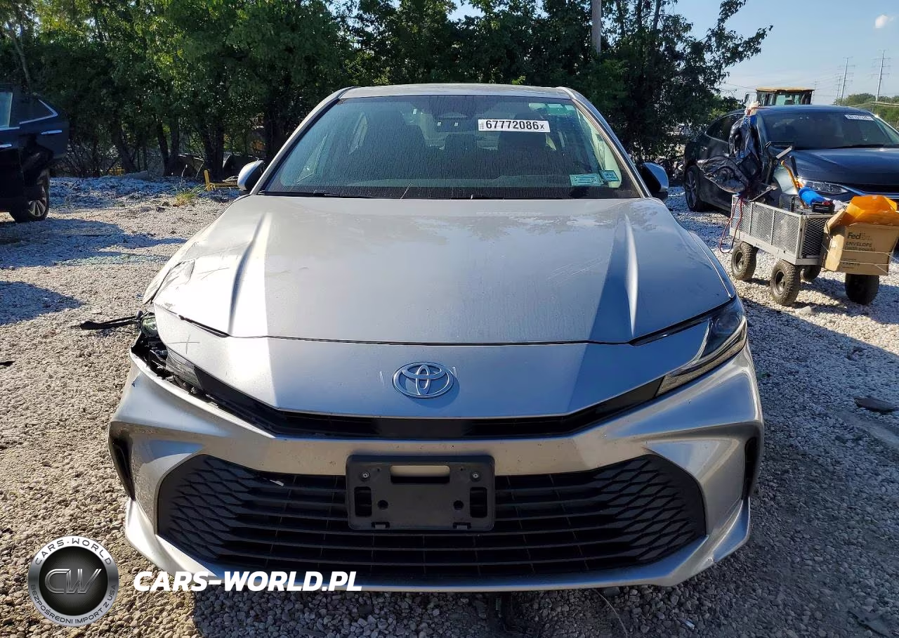 2025 Toyota Camry Le VIN:4T1DAACK0SU019916 - 5