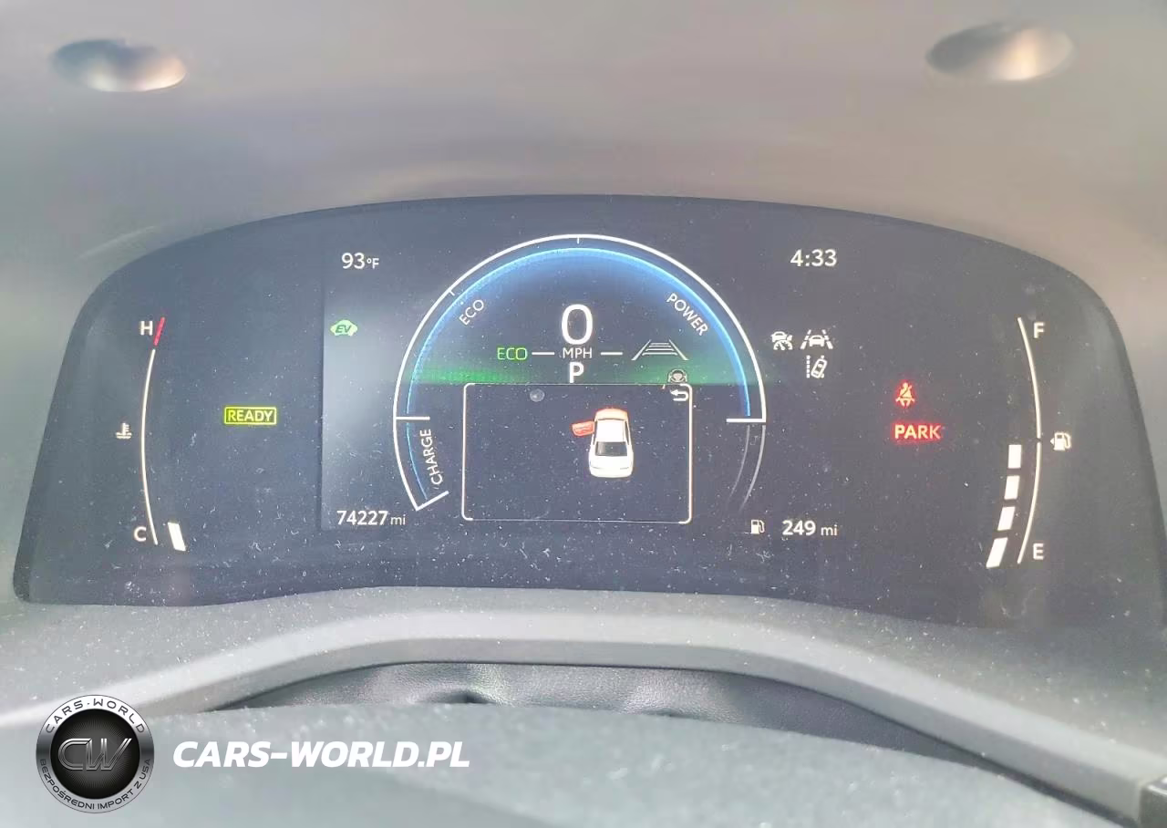 2025 Toyota Camry Le VIN:4T1DAACK0SU019916 - 9