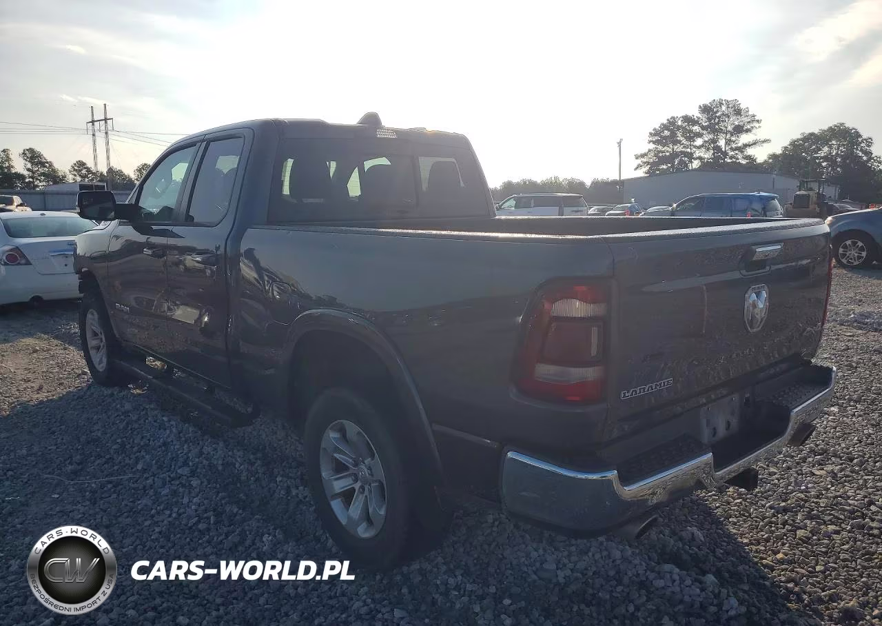 2019 Ram 1500 Laramie VIN:1C6SRFDT7KN806338 - 2