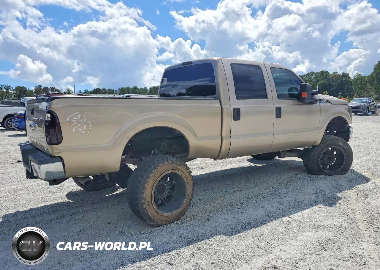 2014 Ford F250 Super Duty VIN:1FT7W2B64EEA44801 - 3