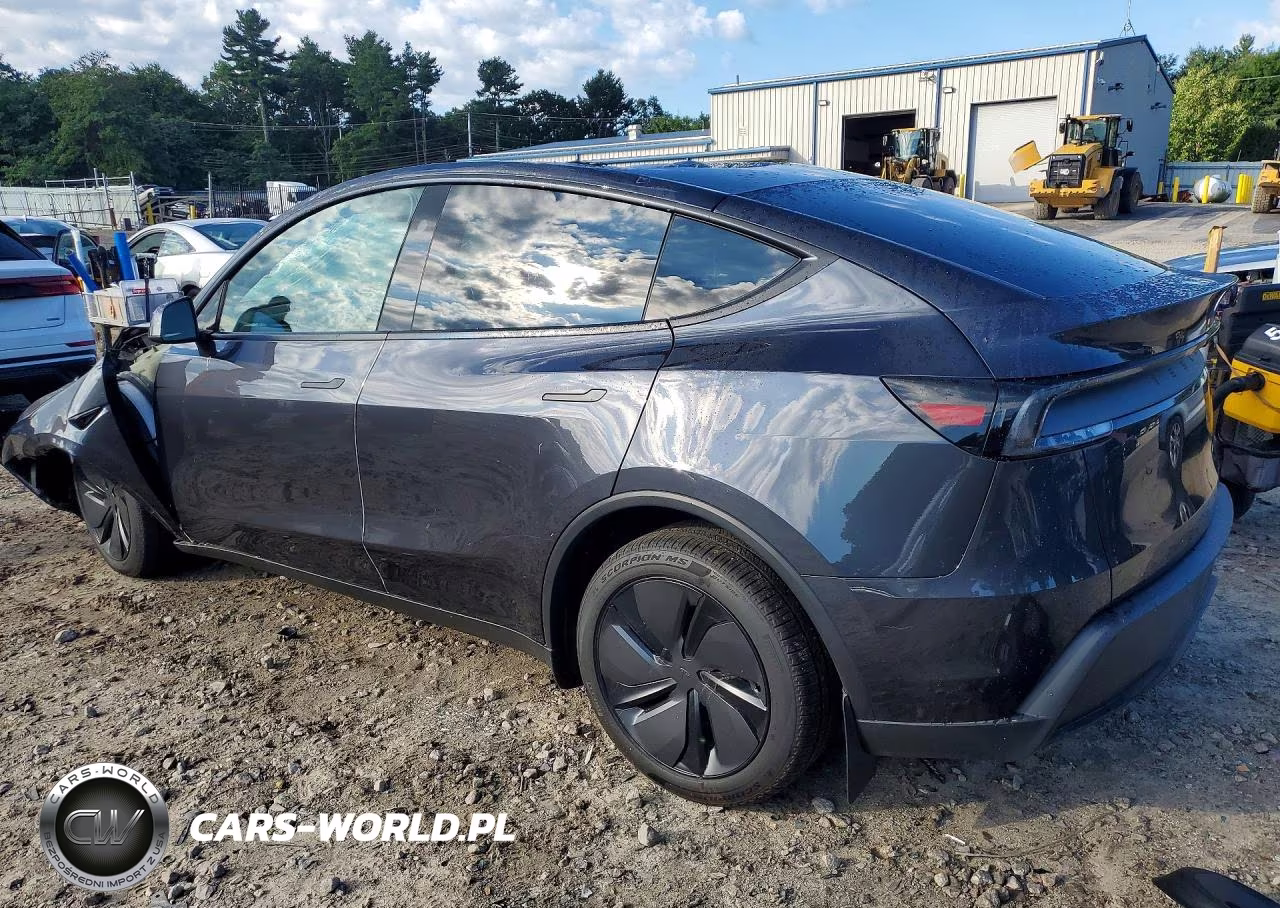 2026 Tesla Model Y VIN:7SAYGDEE6TA582220 - 2
