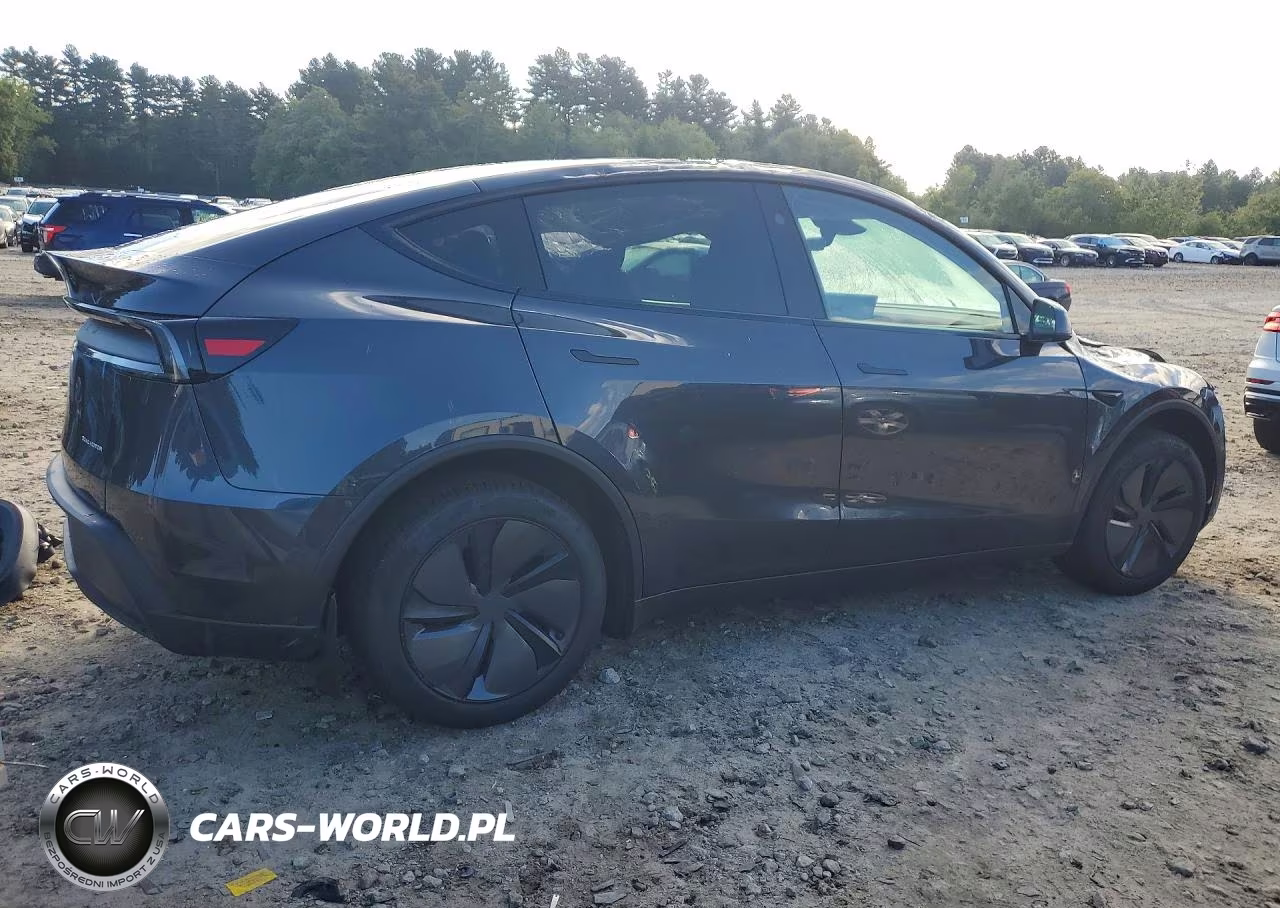 2026 Tesla Model Y VIN:7SAYGDEE6TA582220 - 3