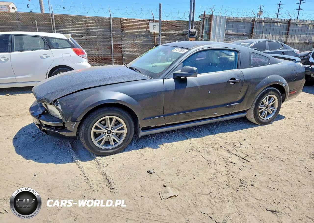 2005 Ford Mustang