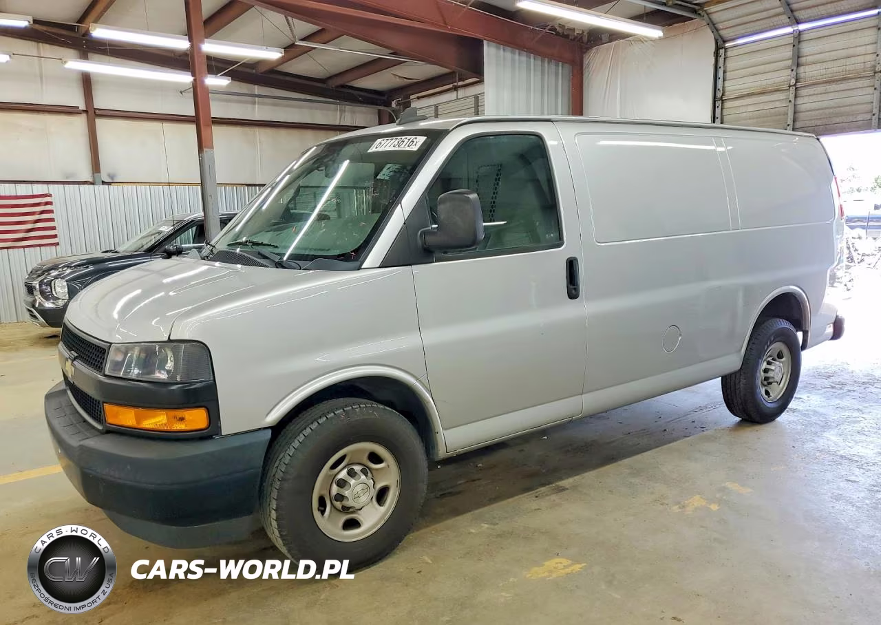 2018 Chevrolet Express 2500 Delivery Van