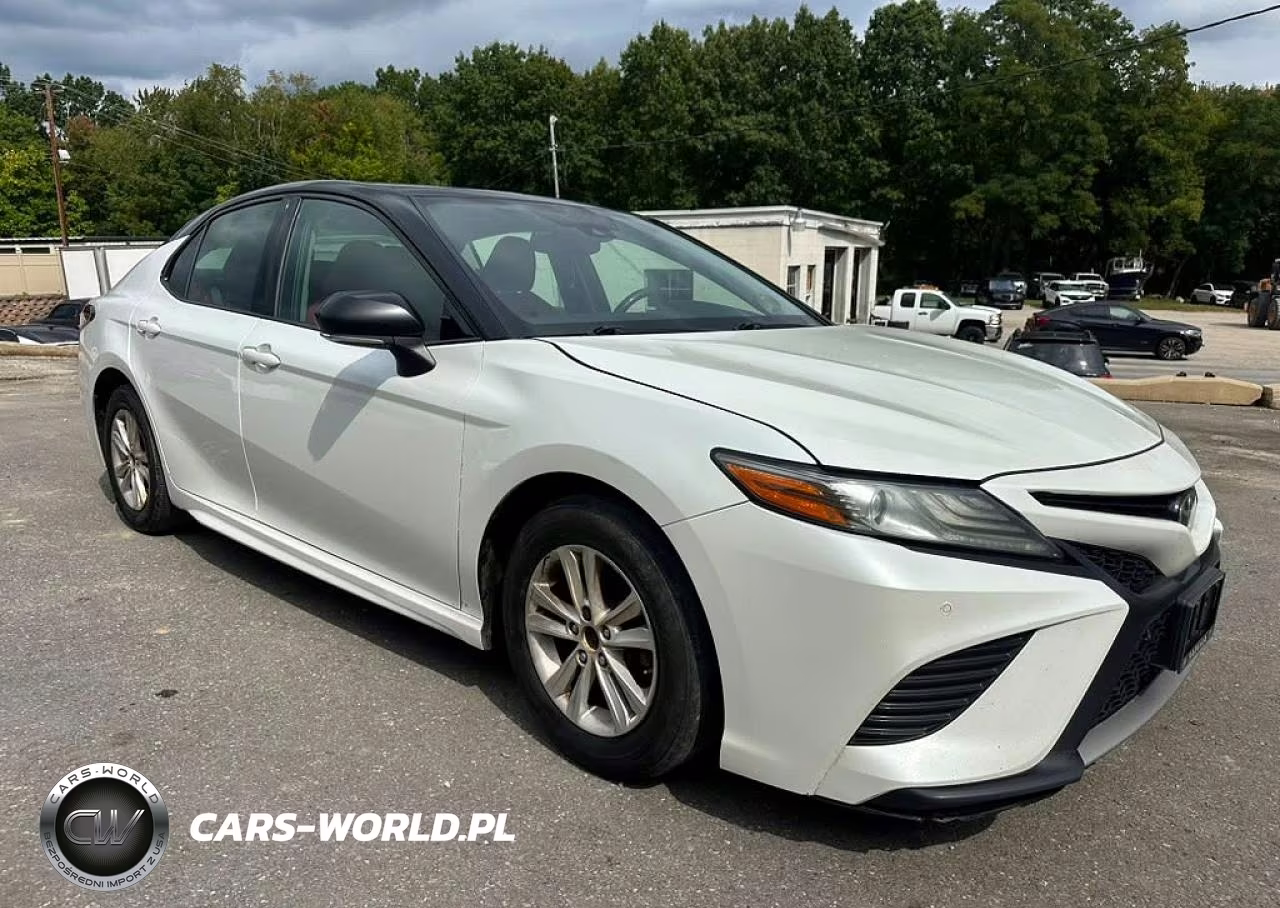 2018 Toyota Camry Xse VIN:4T1B61HK7JU082205 - 4