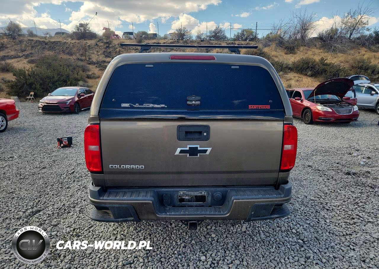 2017 Chevrolet Colorado Z71 VIN:1GCPTDE18H1178808 - 6