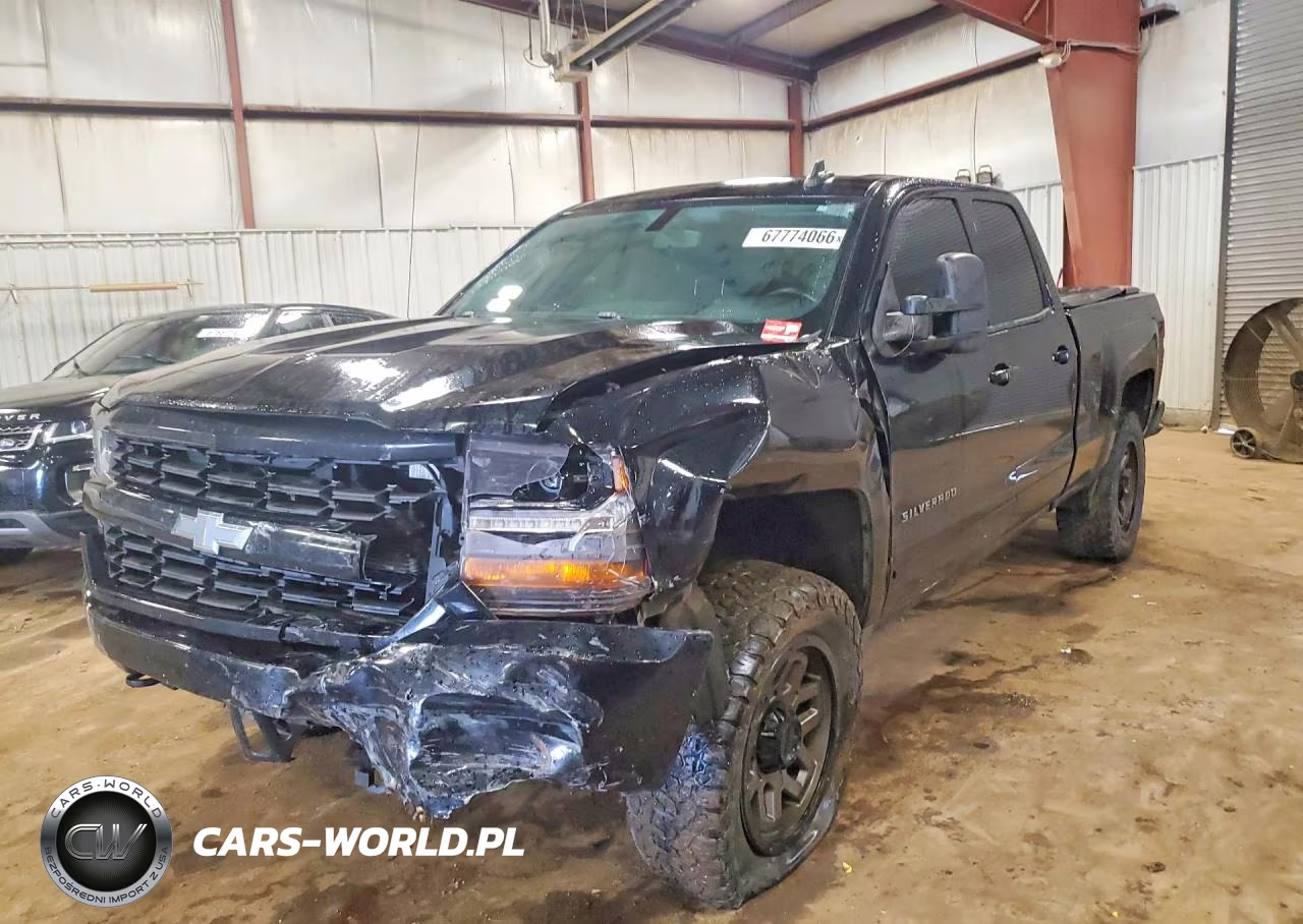 2018 Chevrolet Silverado K1500 Lt VIN:1GCVKREC6JZ307130 - 1