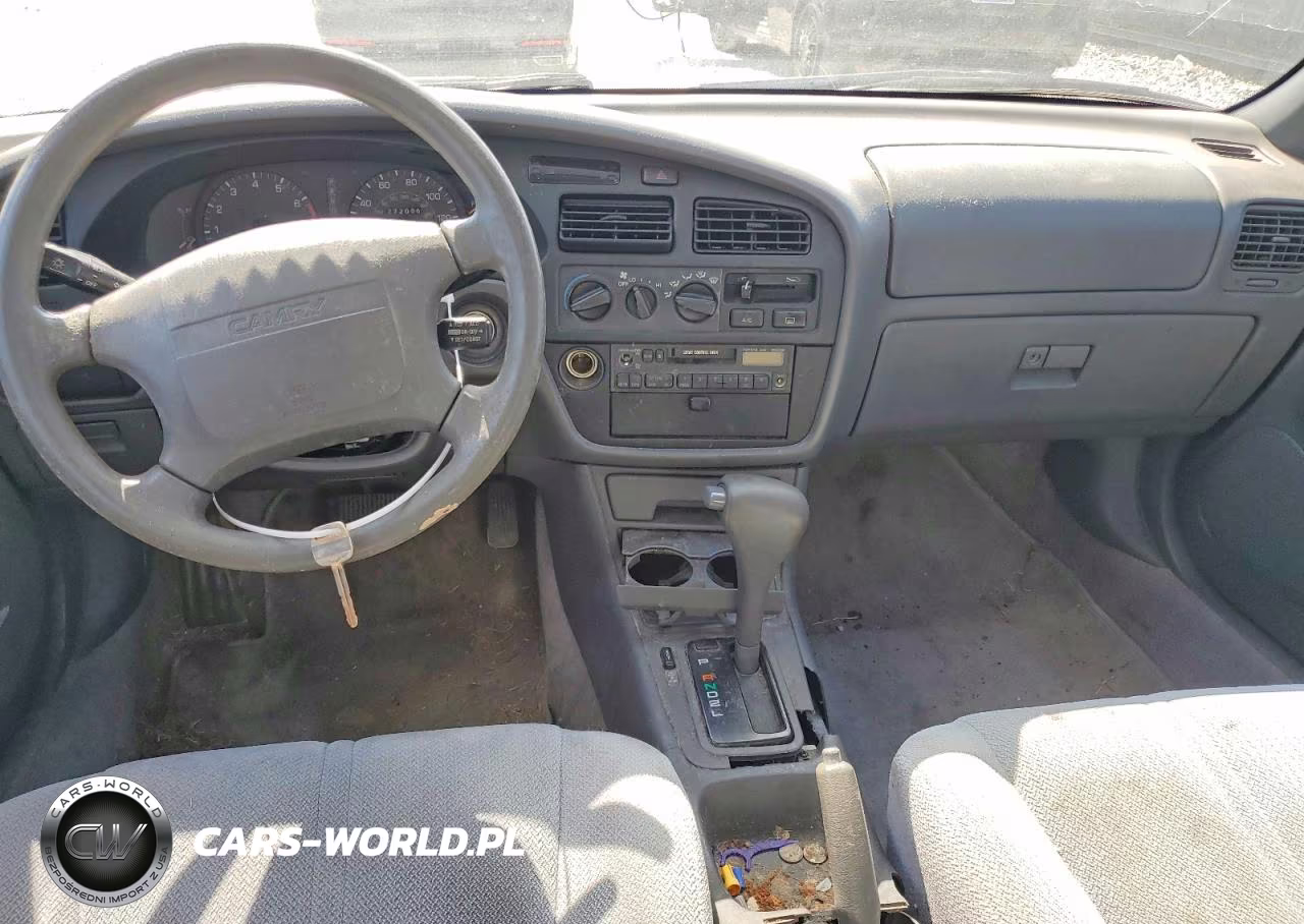 1995 Toyota Camry Le VIN:4T1SK12E6SU599883 - 8