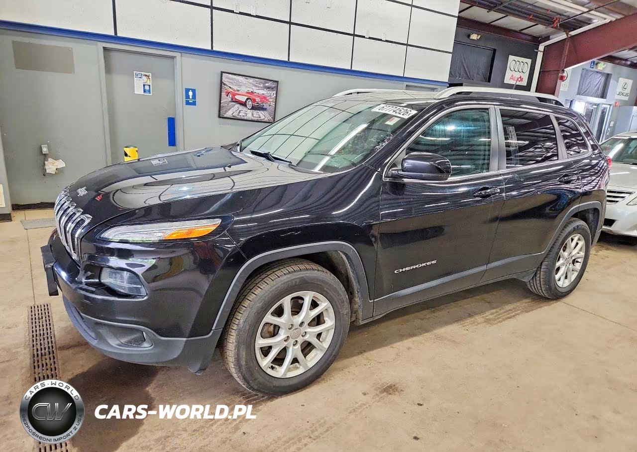 2018 Jeep Cherokee Latitude Plus – zdjęcie 1 z 13