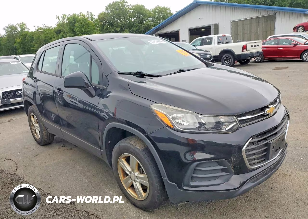 2017 Chevrolet Trax Ls VIN:3GNCJNSBXHL159880 - 4