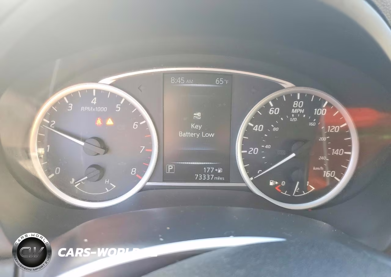 2017 Nissan Sentra Sv VIN:3N1AB7AP4HY386364 - 9