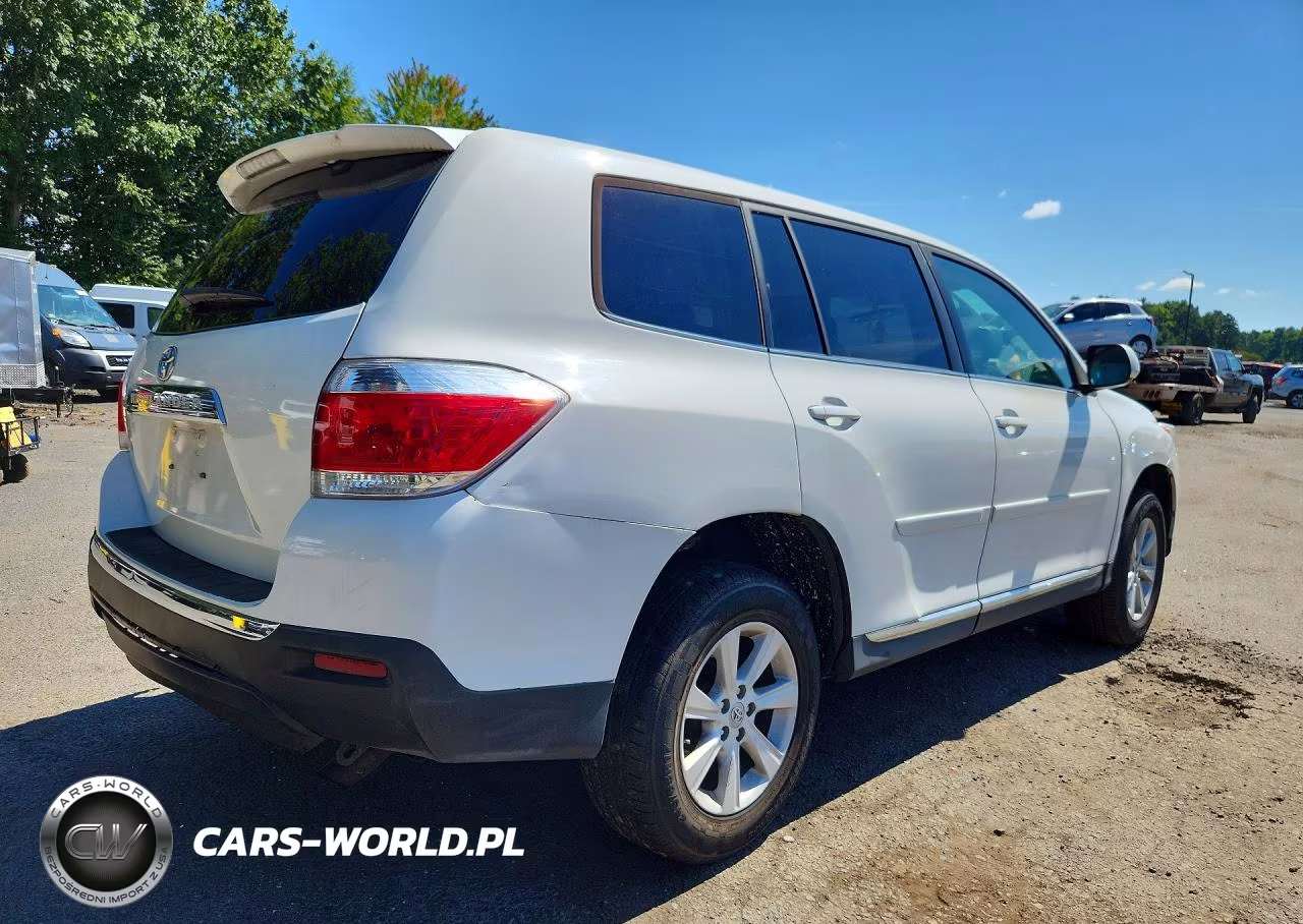 2013 Toyota Highlander Base VIN:5TDZA3EH9DS036244 - 3