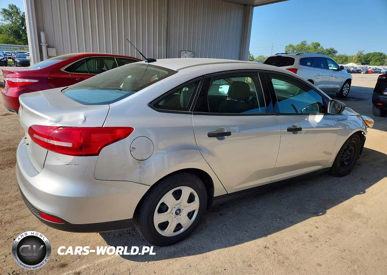 2017 Ford Focus S VIN:1FADP3E22HL243009 - 3