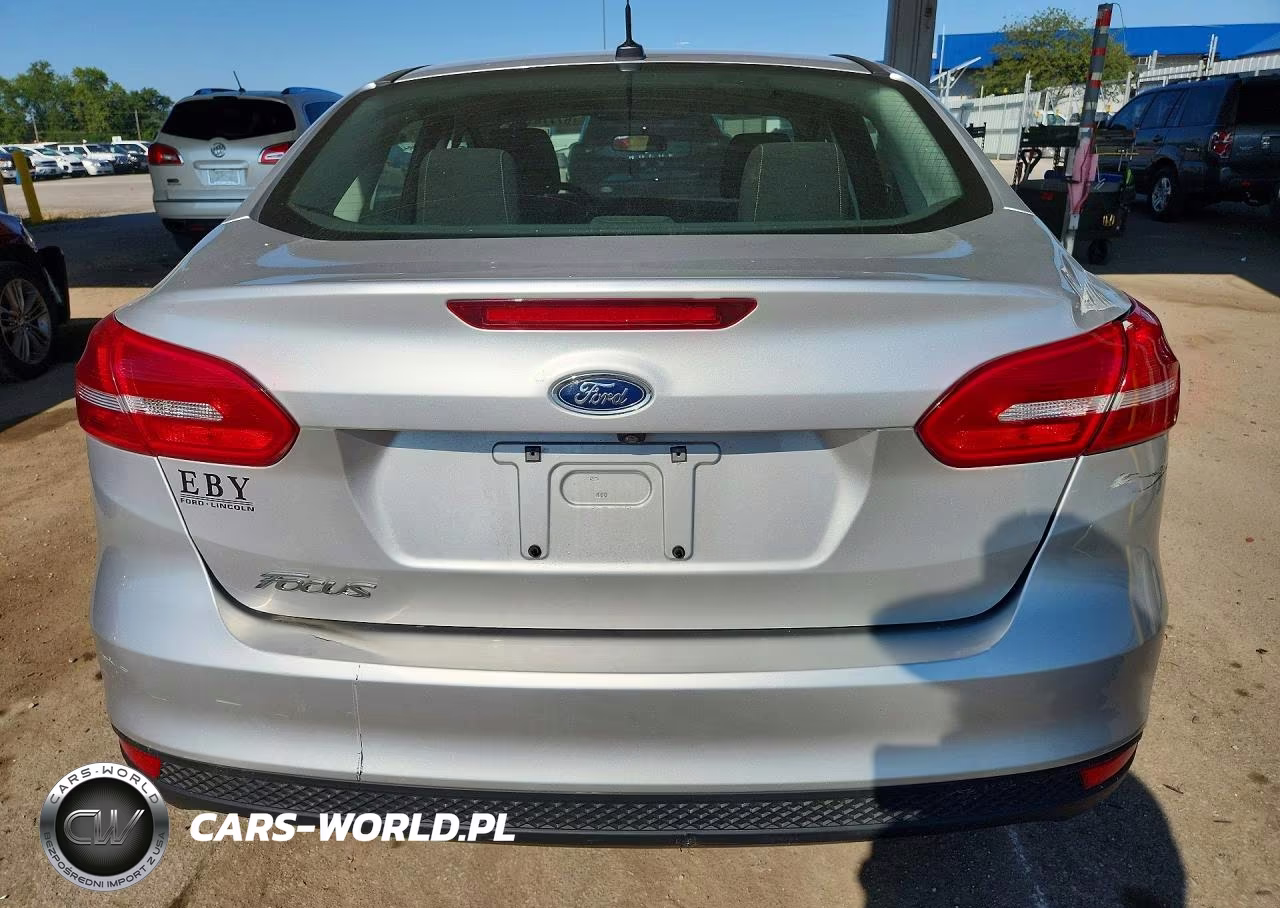 2017 Ford Focus S VIN:1FADP3E22HL243009 - 6
