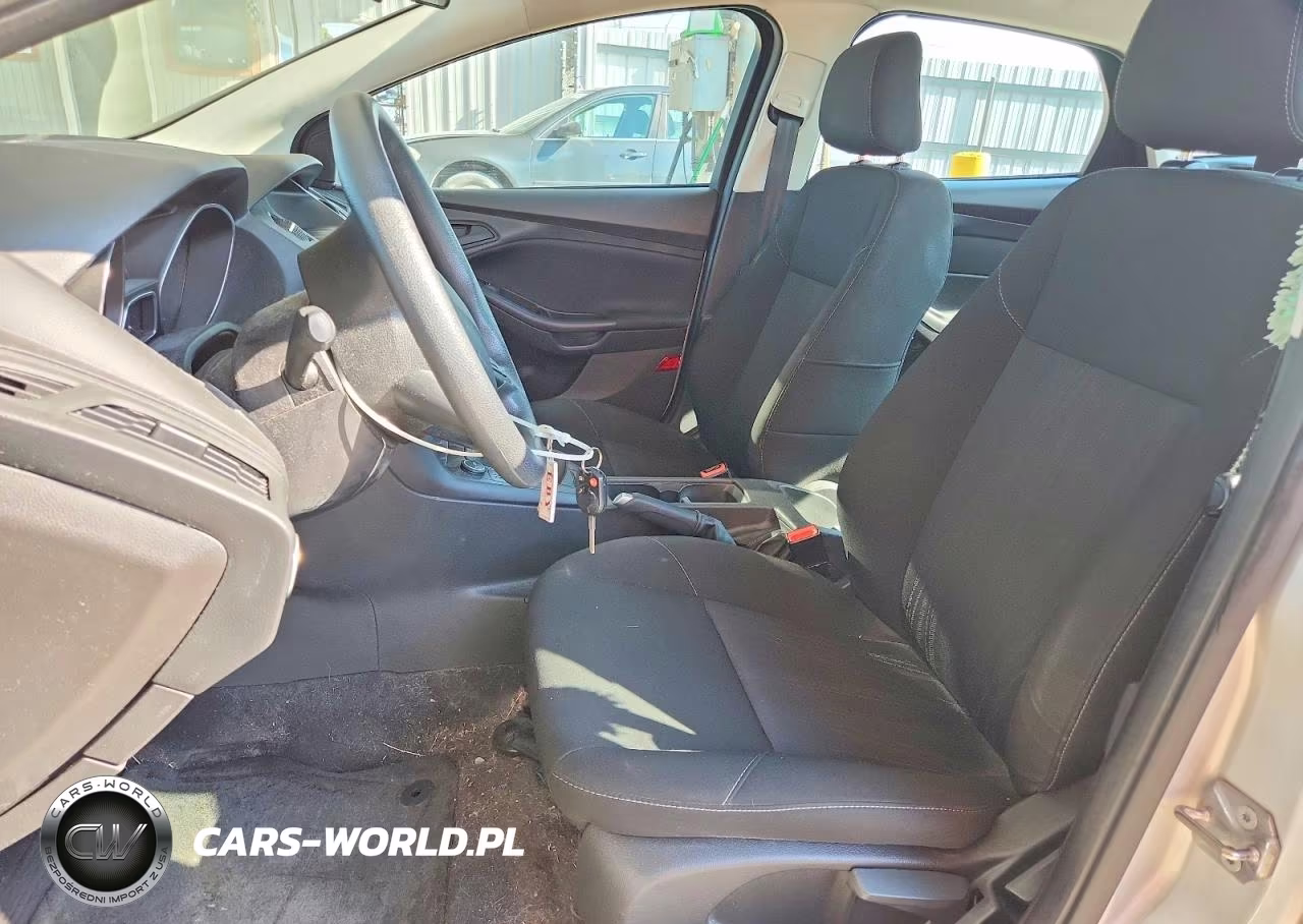 2017 Ford Focus S VIN:1FADP3E22HL243009 - 7