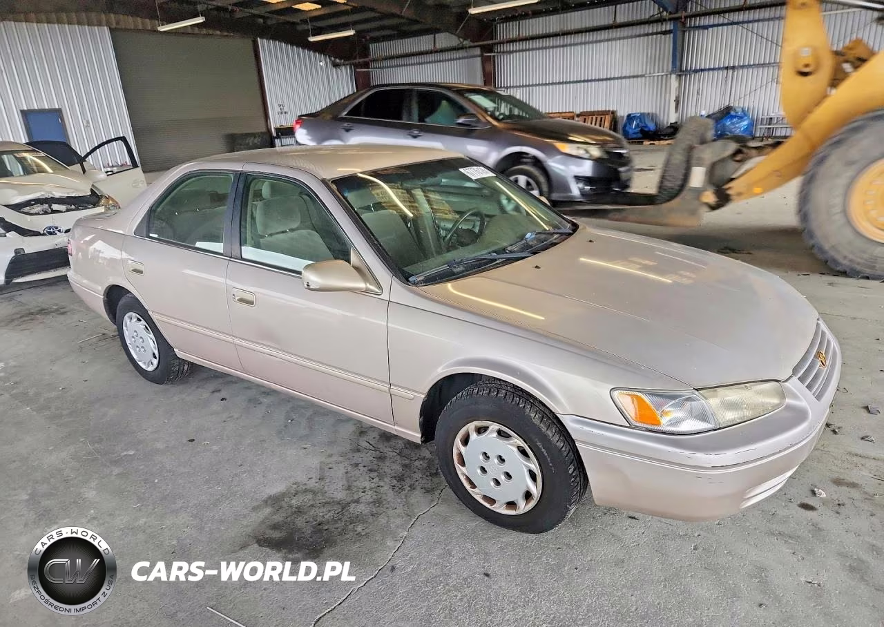 1997 Toyota Camry Le VIN:4T1BG22K7VU781657 - 4