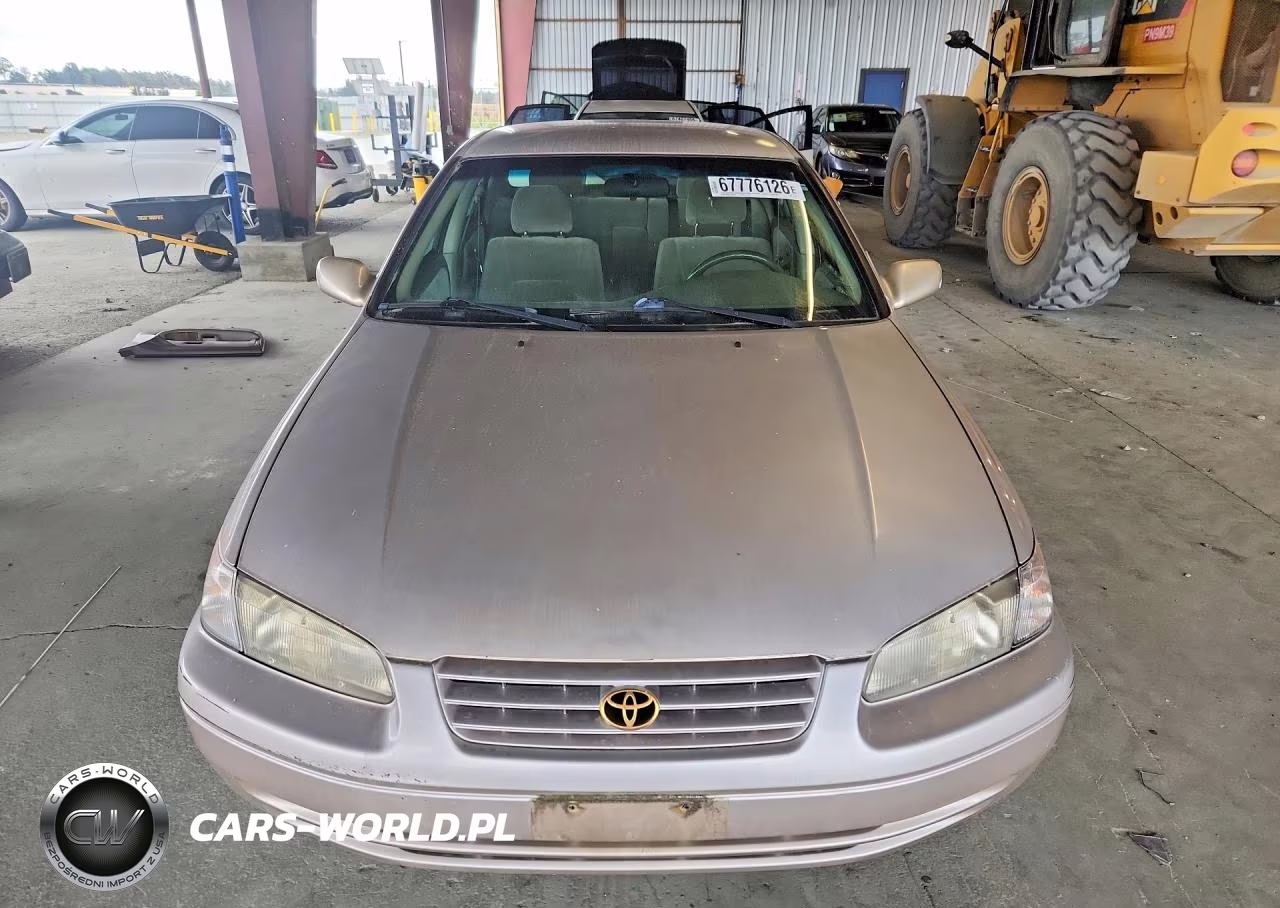 1997 Toyota Camry Le VIN:4T1BG22K7VU781657 - 5