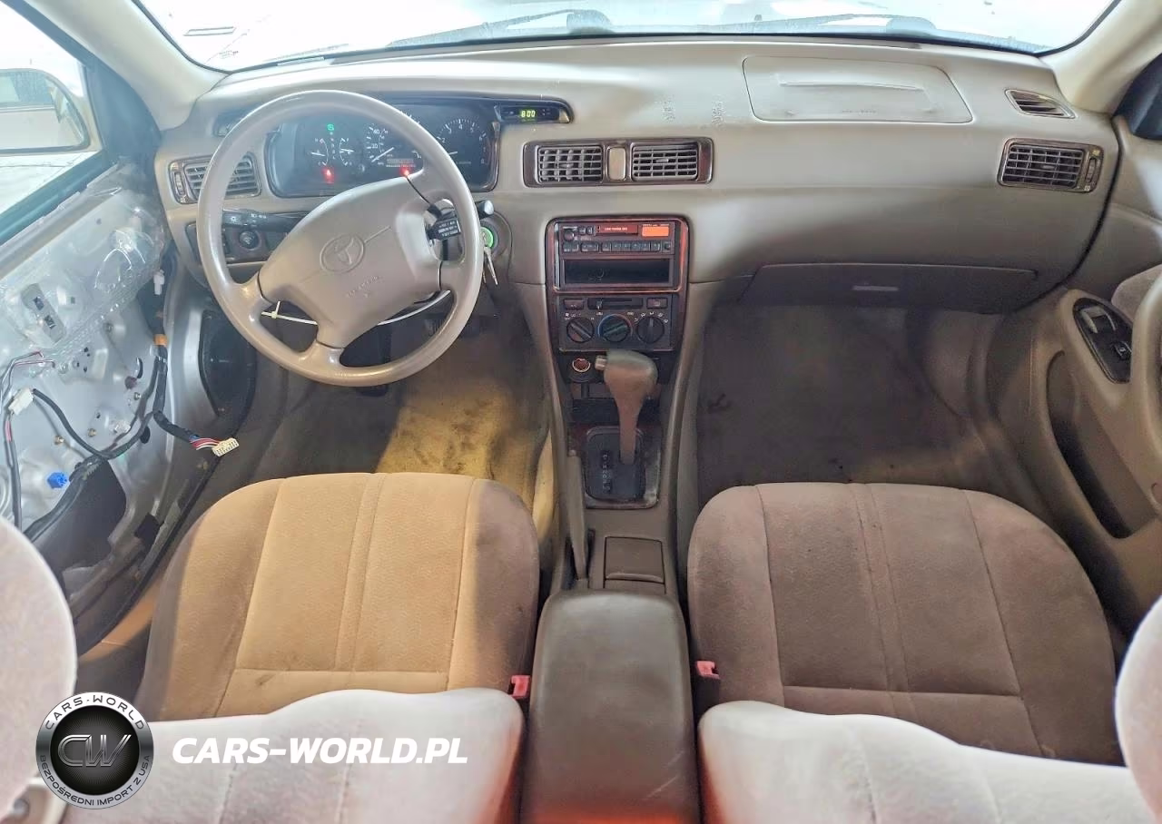 1997 Toyota Camry Le VIN:4T1BG22K7VU781657 - 8