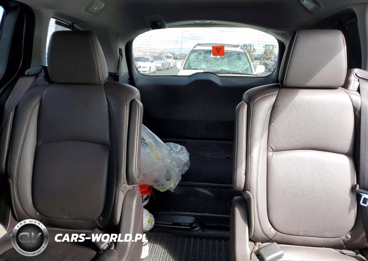 2018 Honda Odyssey Elite VIN:5FNRL6H84JB065013 - 10