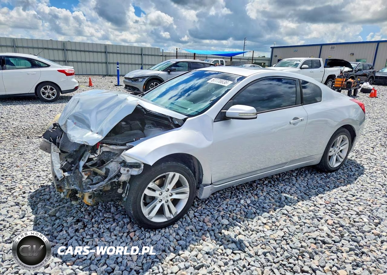 2013 Nissan Altima S – zdjęcie 1 z 12
