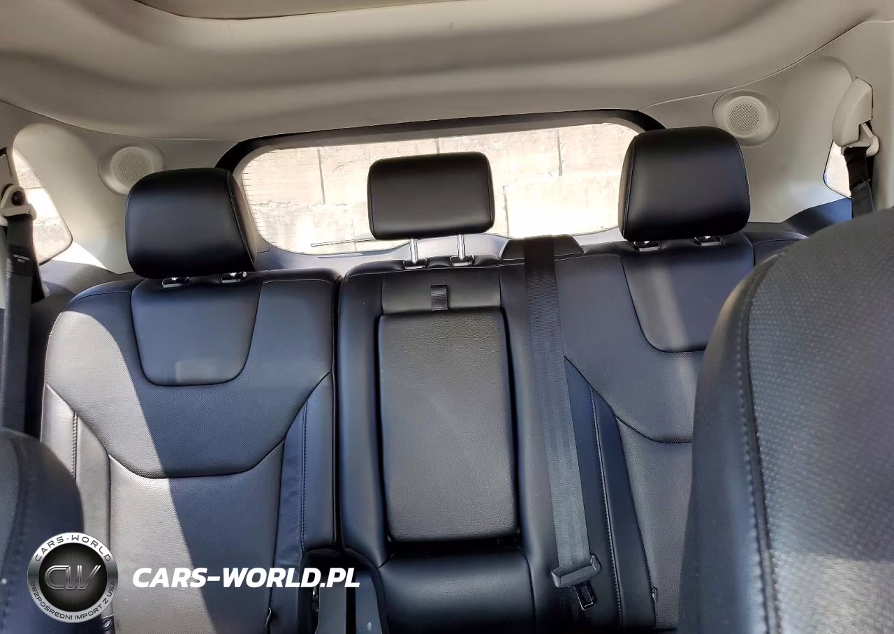 2016 Ford Edge Titanium VIN:2FMPK3K95GBC34161 - 10