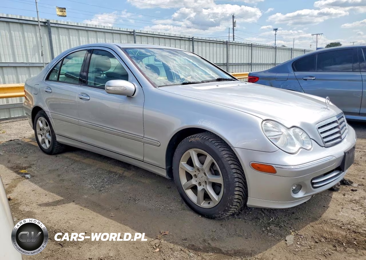 2007 Mercedes-Benz C 280 4Matic VIN:WDBRF92H17F892536 - 4