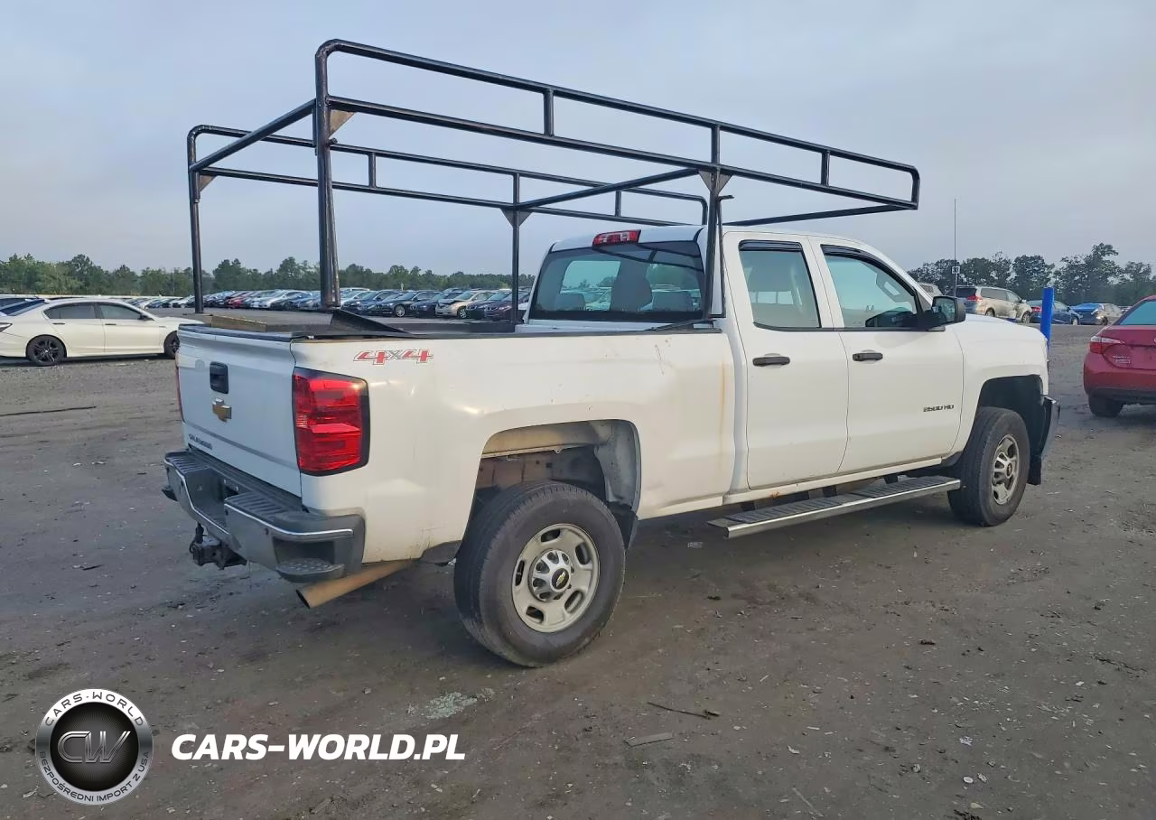 2015 Chevrolet Silverado K2500 Heavy Duty VIN:1GC2KUEG3FZ119505 - 3