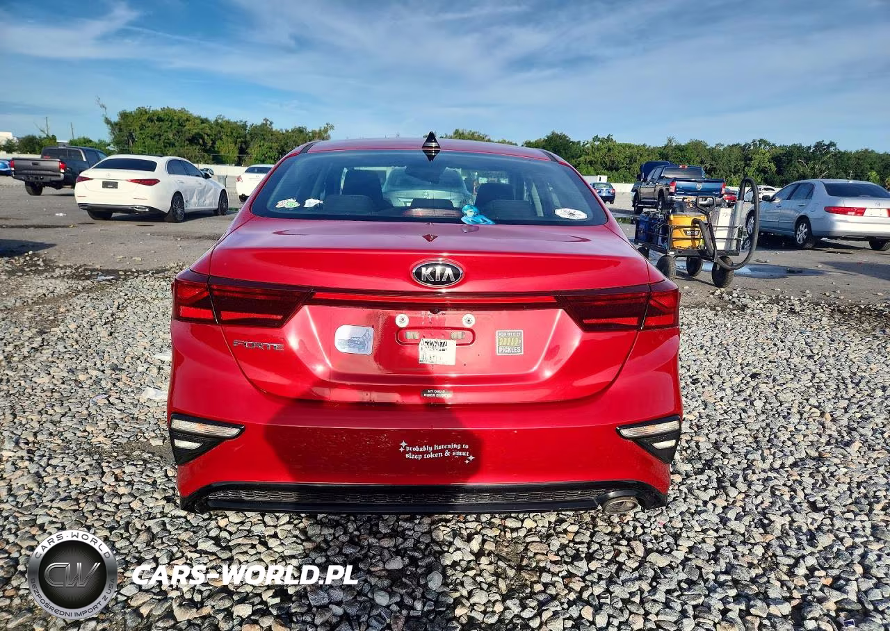 2021 Kia Forte Lxs VIN:3KPF24ADXME326074 - 6