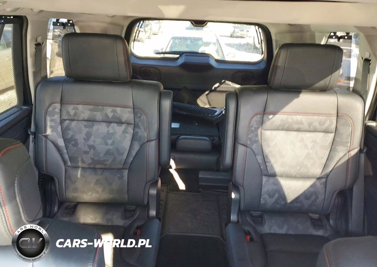 2023 Toyota Sequoia Trd Pro VIN:7SVAAABA0PX013464 - 10